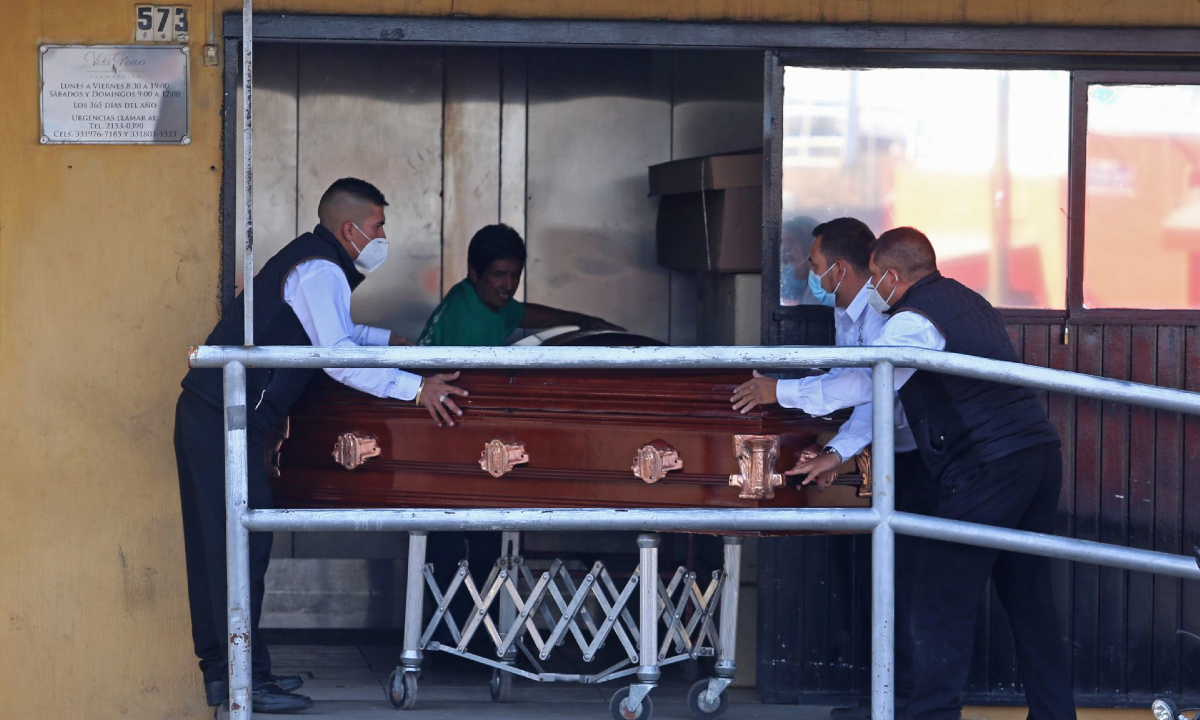 No hay lugar! Funerarias, crematorios y cementerios, a tope